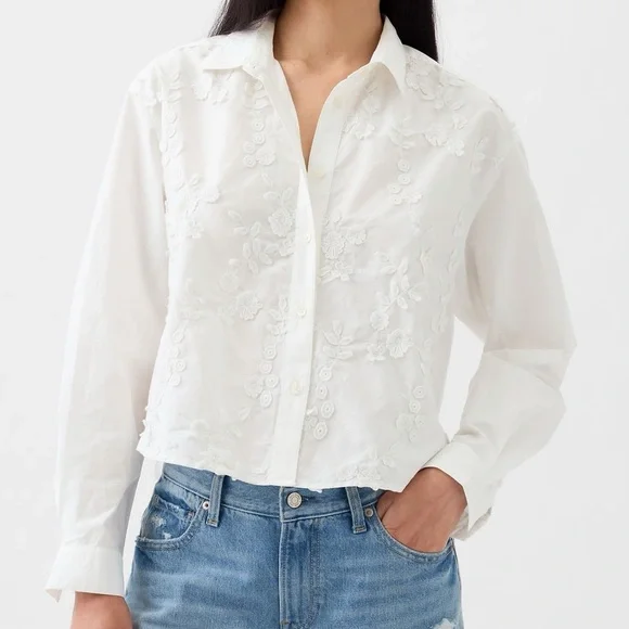GAP Floral Embroidered Applique Button-up Cropped Shirt White Size Small - Picture 1 of 11